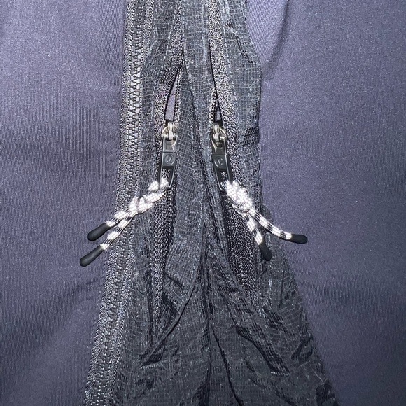 LULULEMON Cargo Puff Vest Nylon Shell - Picture 9 of 9